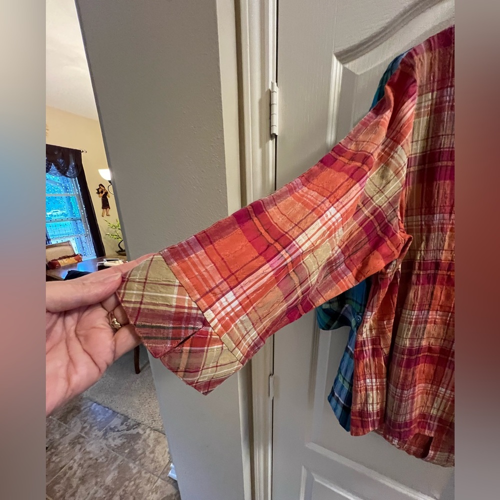 2- 18 women one Red plaid and one Blue plaid button down tops - Picture 8 of 8